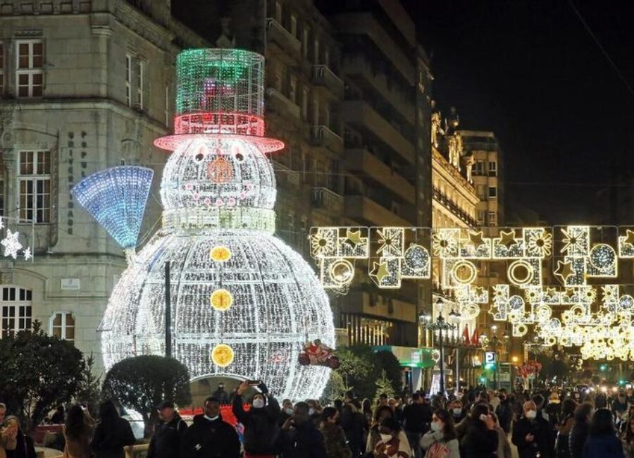 Caballero acepta la petición de los hosteleros: la Navidad de Vigo se alarga una semana